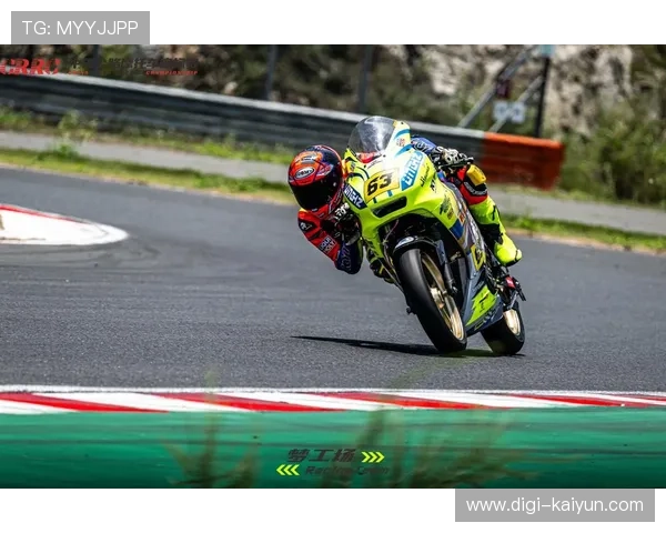 39rac车队新秀江卓然厦门站表现抢眼,多次实现连续位置超越 39rac车队新秀江卓然厦门站表现抢眼,多次实现连续位置超越