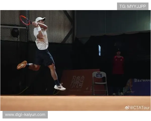 2025中国网球巡回赛长沙望城站雨中收官，现场氛围热烈