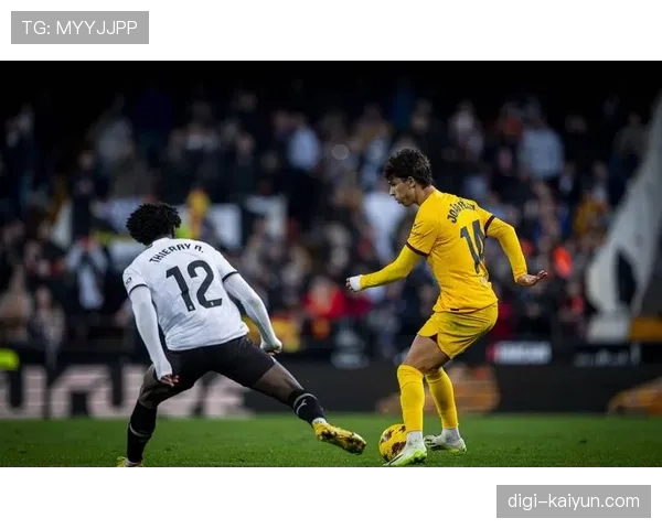 巴萨1-0小胜瓦伦西亚,莱万多夫斯基制胜球助球队暂登顶